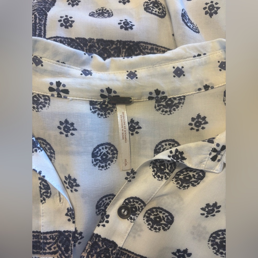 Free People Little Secret Printed Button Front Blouse - White/Navy - Picture 5 of 7